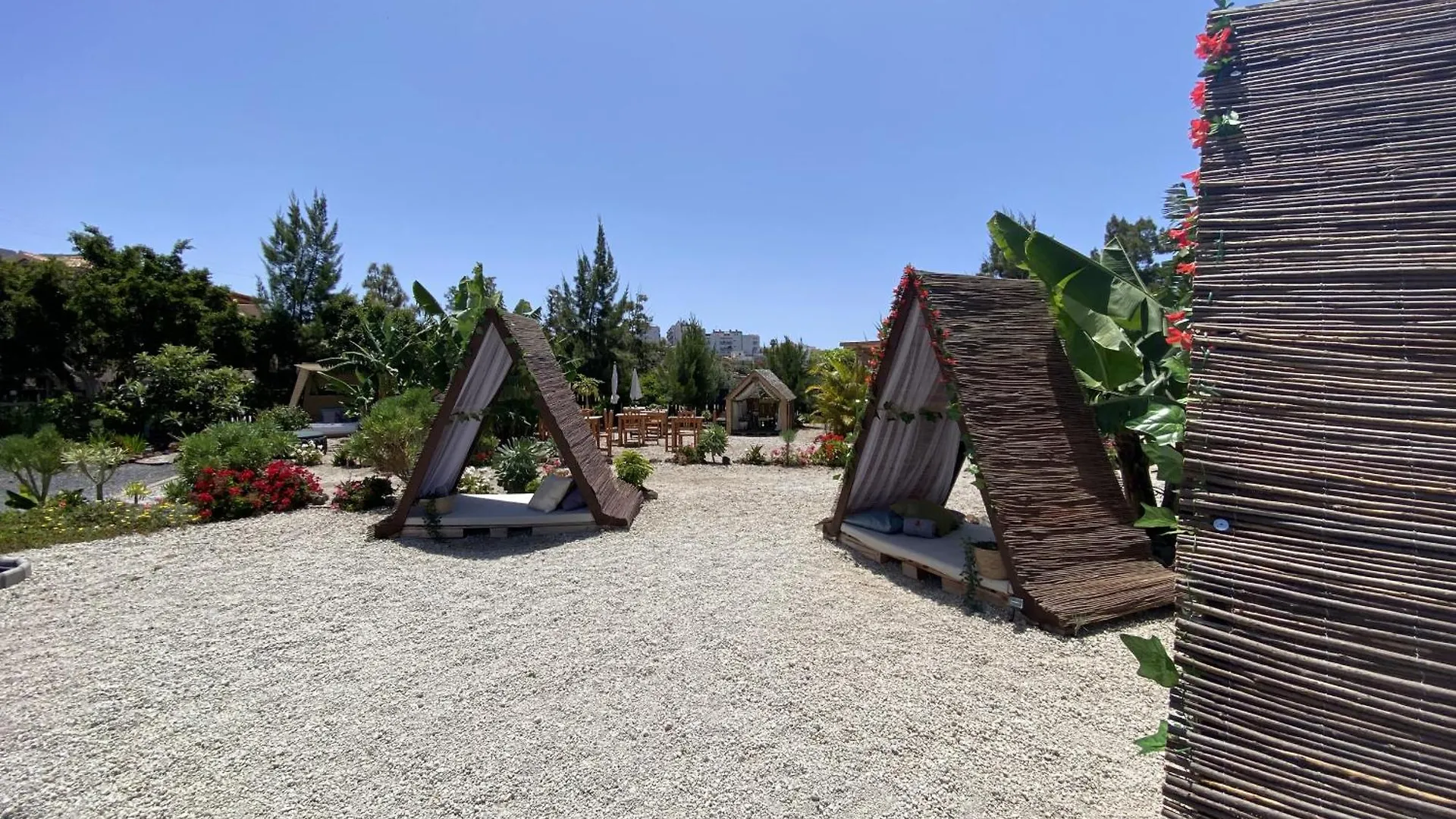 Hotel Privado Serendipia Natural Club Exclusive Buzanada Spain
